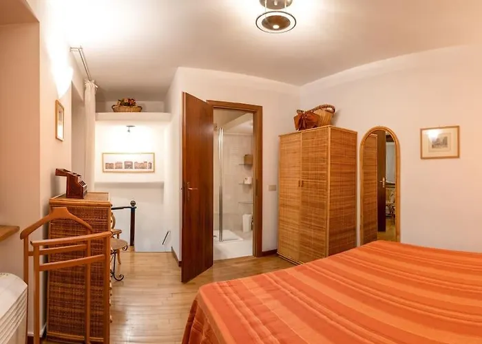 Navona Romantic House